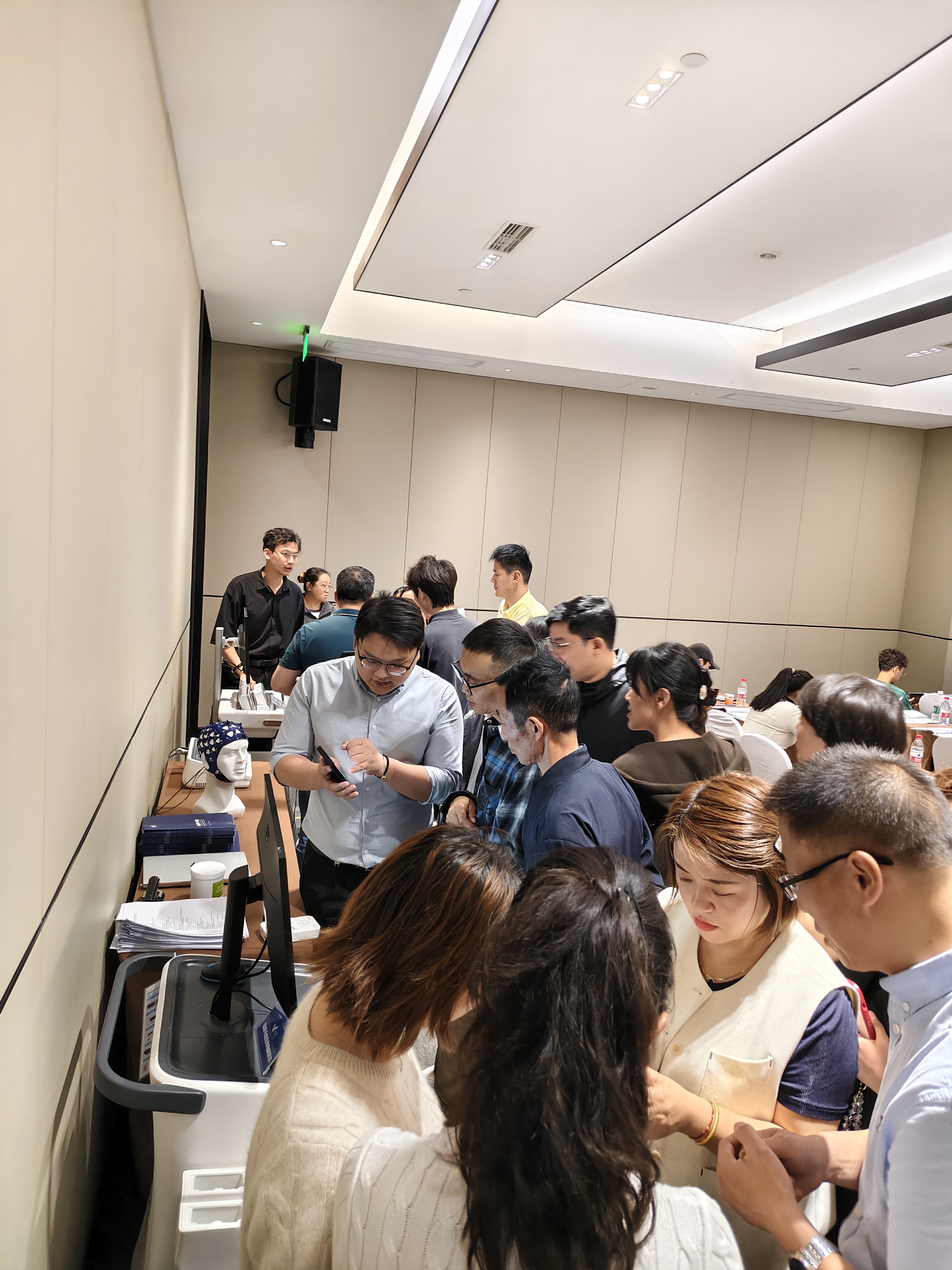 成都第一期经颅电标准化治疗培训班 4